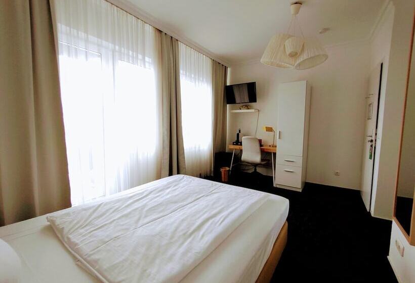 Fotos del hotel Les Nations:  2