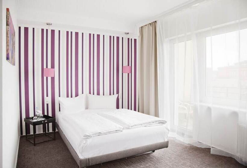 Fotos del hotel Les Nations:  10