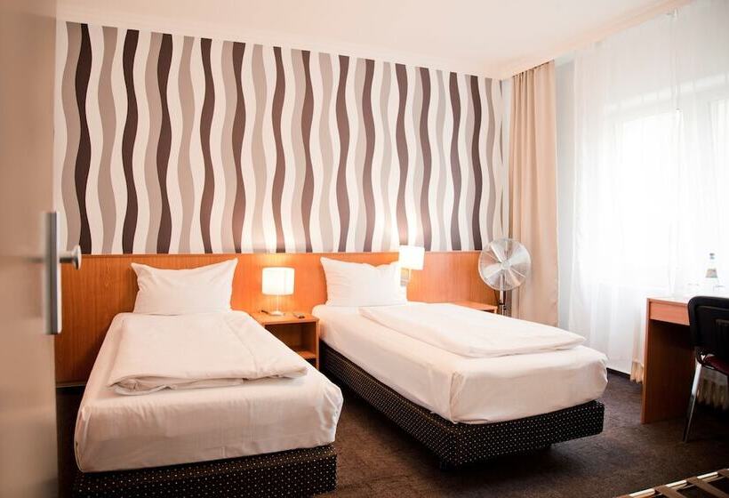 Fotos del hotel Les Nations:  6