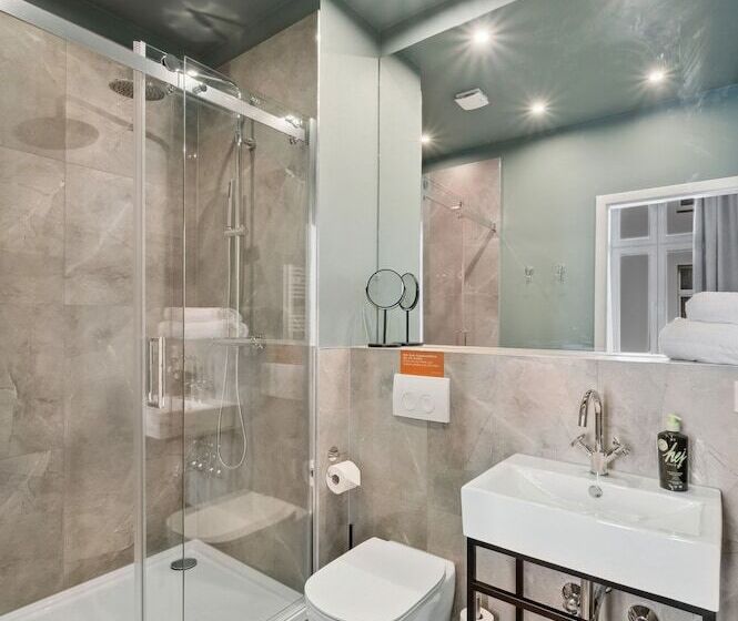 Fotos del hotel Rewari  Berlin:  9