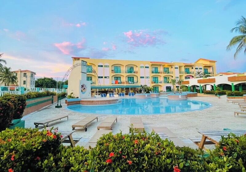 Fotos del hotel Los Delfines:  9