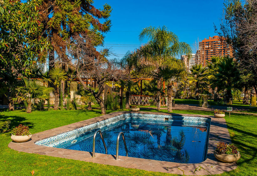 هتل Manquehue Las Condes