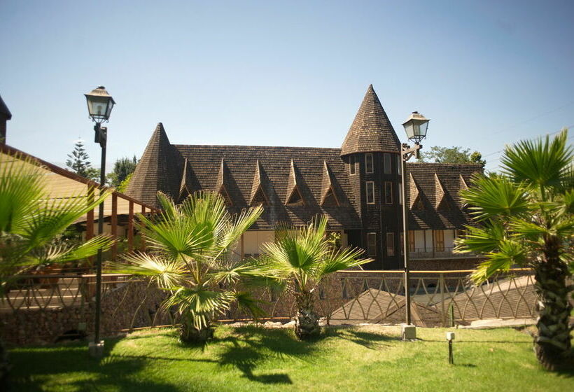 هتل Manquehue Las Condes