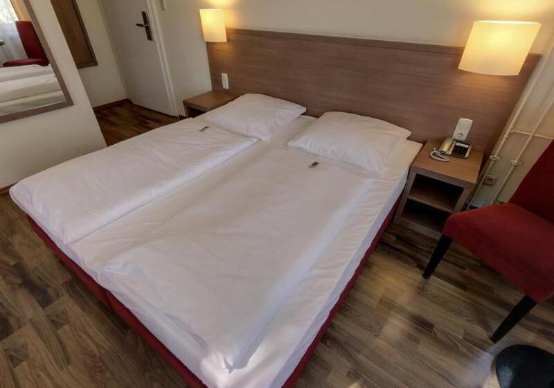 Fotos del hotel Marienthal Garni:  2