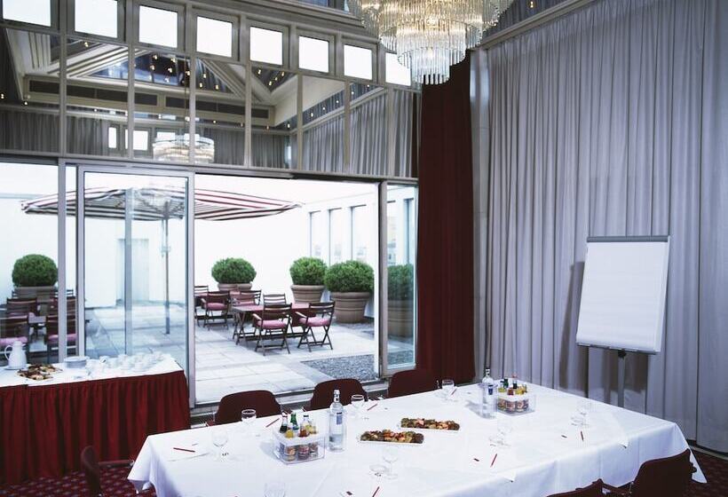 Hotelli Savoy Berlin