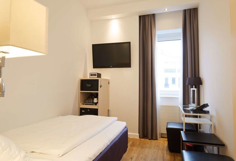 Fotos del hotel Scandic Berlin Kurfürstendamm:  3