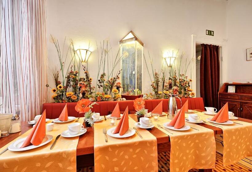 Fotos del hotel Schöneberg:  9