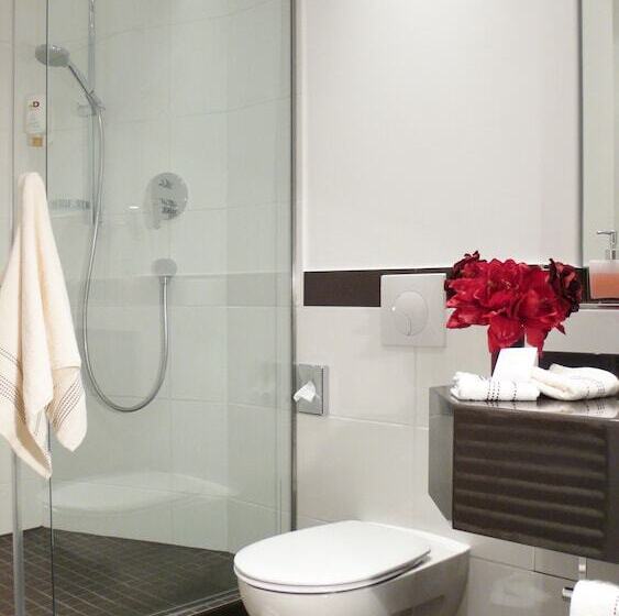 Fotos del hotel Schöneberg:  14