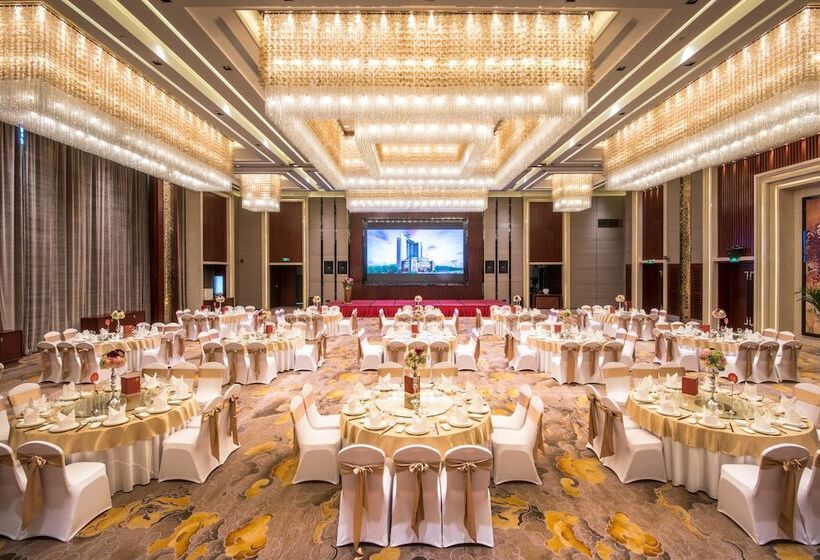 هتل Shantou International
