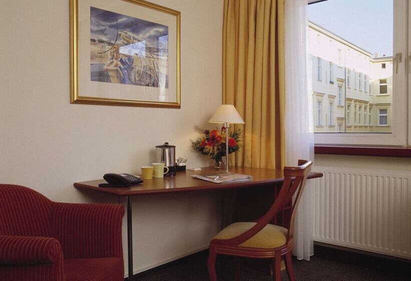 Fotos del hotel Sorat  Berlin:  13