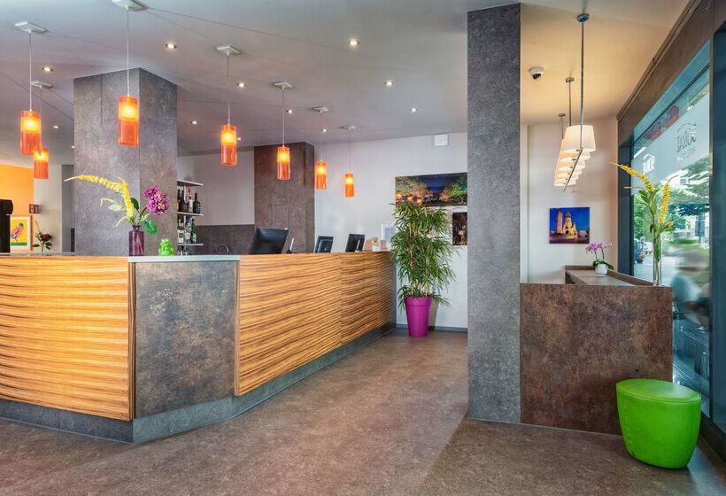 Fotos del hotel Sorat  Berlin:  25