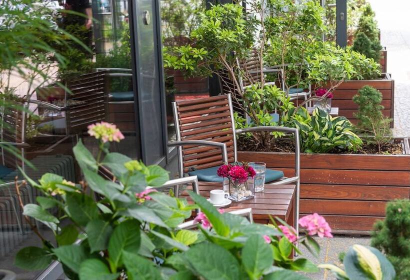 Fotos del hotel Sorat  Berlin:  33