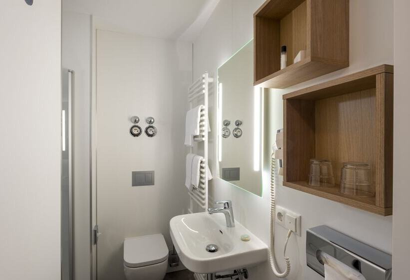 Fotos del hotel Sorat  Berlin:  34