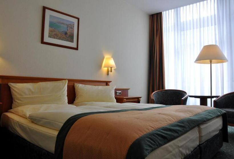 Fotos del hotel Steglitz International:  2