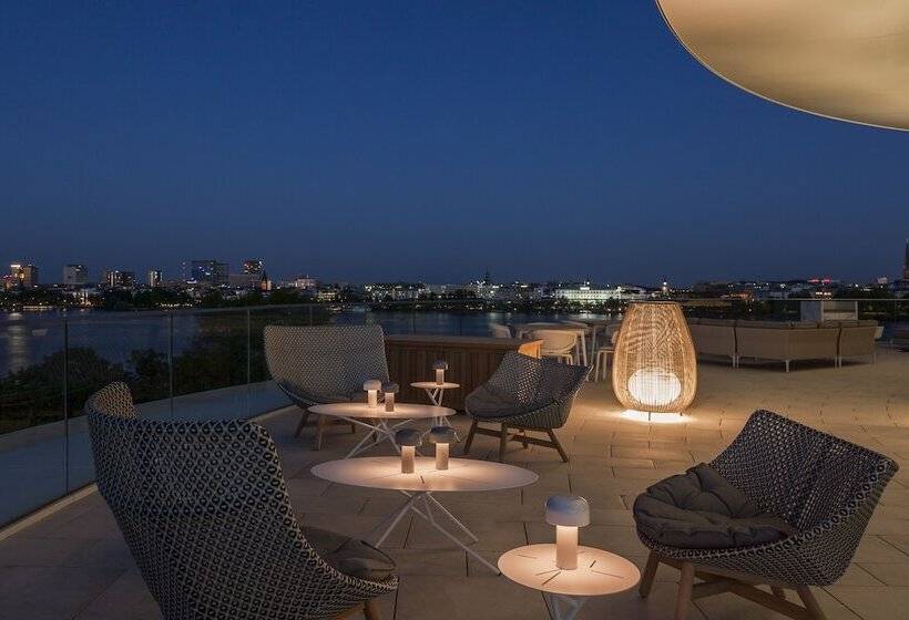 هتل The Fontenay Hamburg