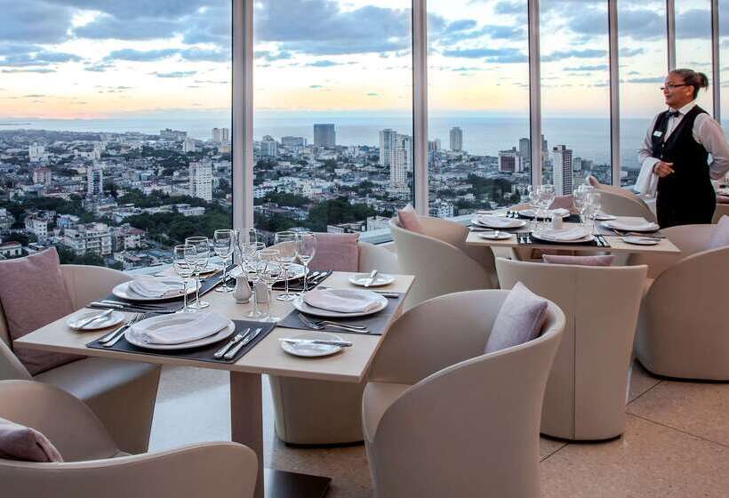 هتل Tryp Habana Libre