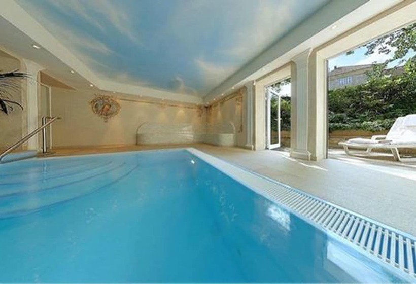 Fotos del hotel Villa Kastania:  9