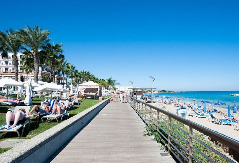 هتل Vrissiana Boutique Beach
