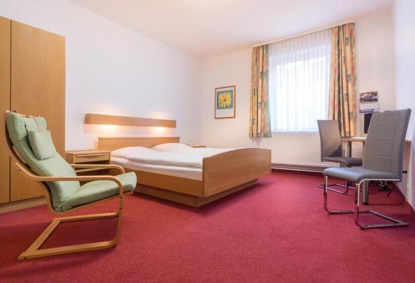 Cvjm Hotel Am Wollmarkt
