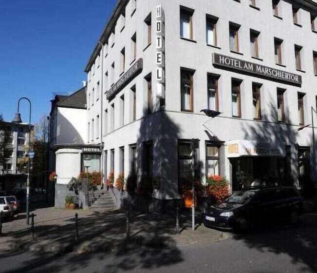 هتل Am Marschiertor