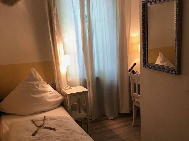 Fotos del hotel Am Volksgarten:  7