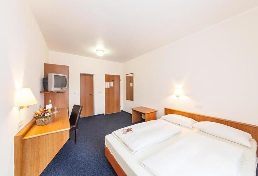 Отель Antares Düsseldorf