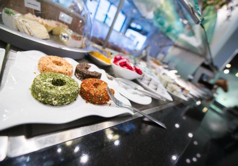 هتل Aquis Grana City