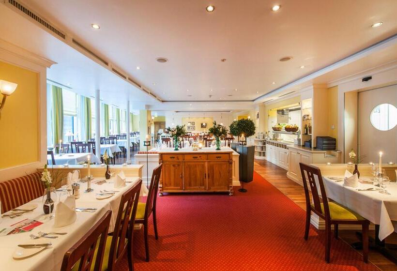 Birke, Ringhotel Kiel