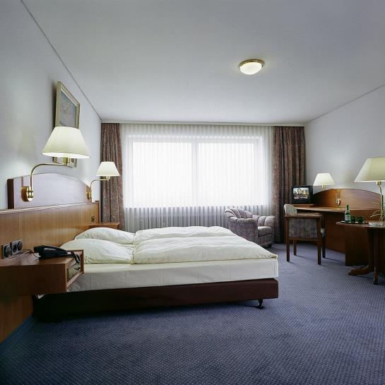 هتل Deutsches Haus