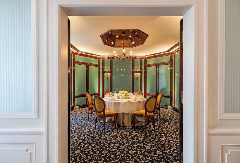 Excelsior Hotel Ernst Am Dom