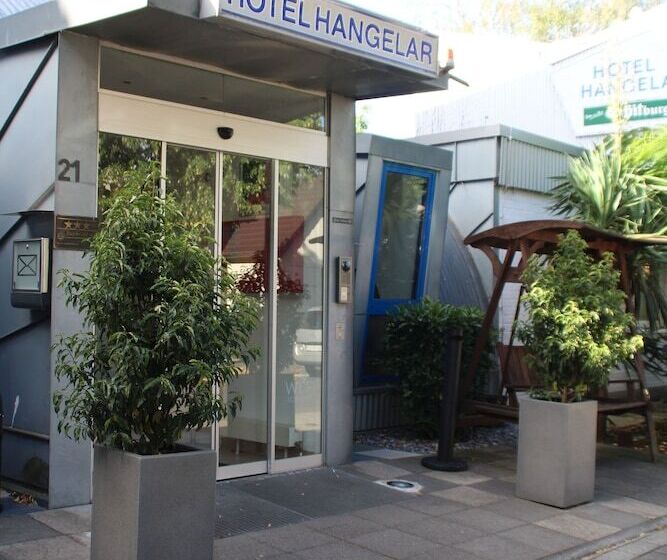هتل Hangelar