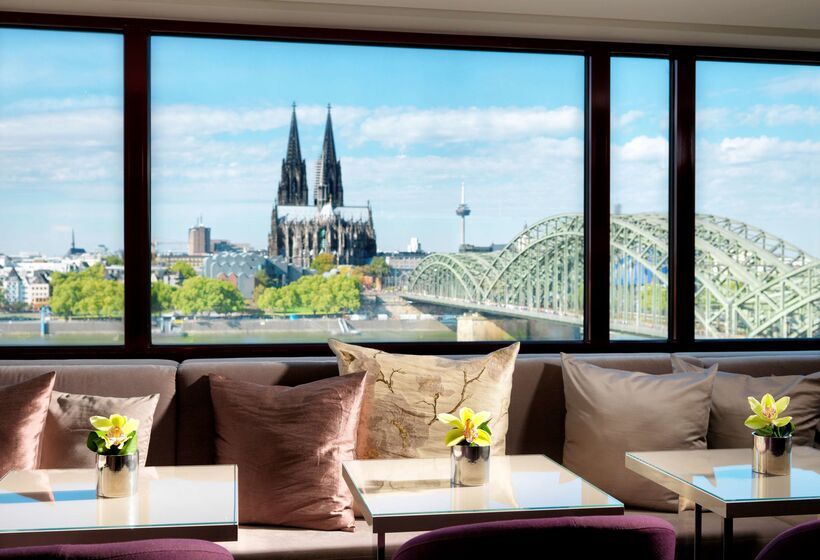هتل Hyatt Regency Koln
