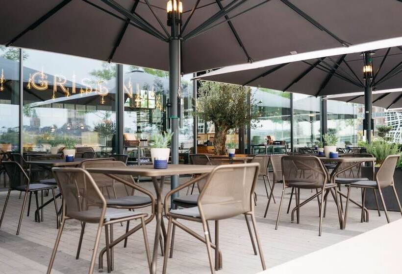 هتل Hyatt Regency Koln