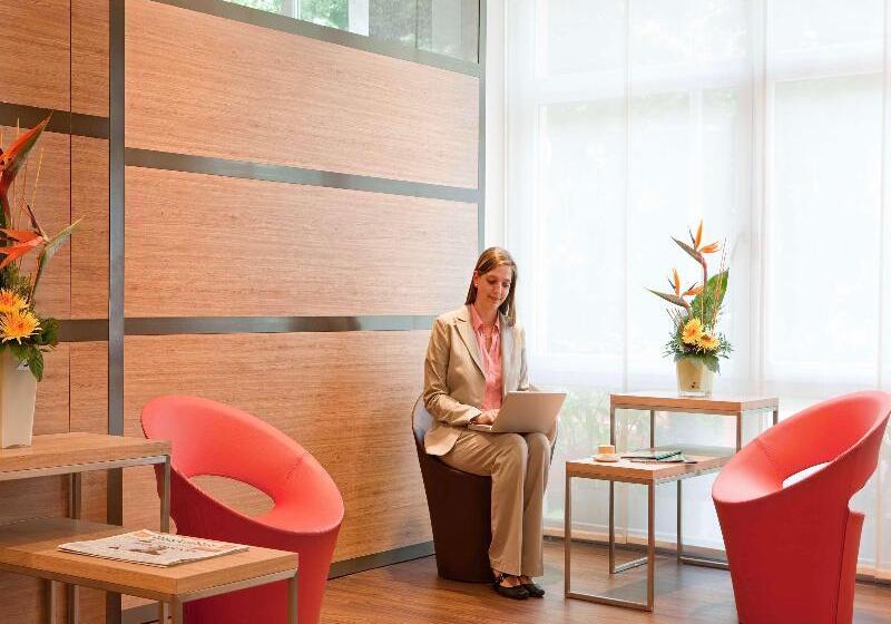 هتل Ibis Aachen Marschiertor  Aix La Chapelle