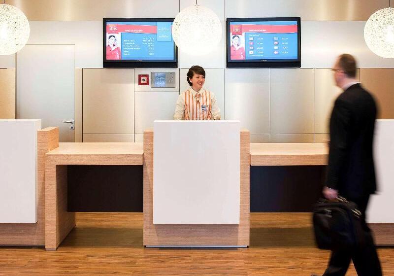 هتل Ibis Aachen Marschiertor  Aix La Chapelle