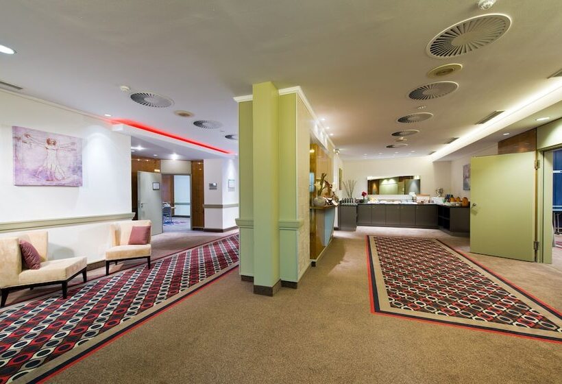 Leonardo Hotel Hannover Airport
