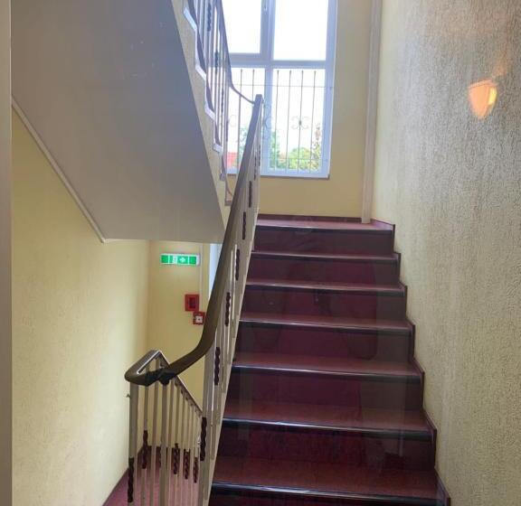 هتل Meerbuscher Hof