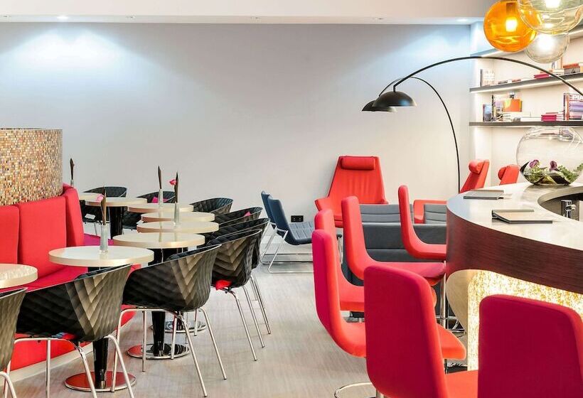 Fotos del hotel Mercure  Düsseldorf Zentrum:  8