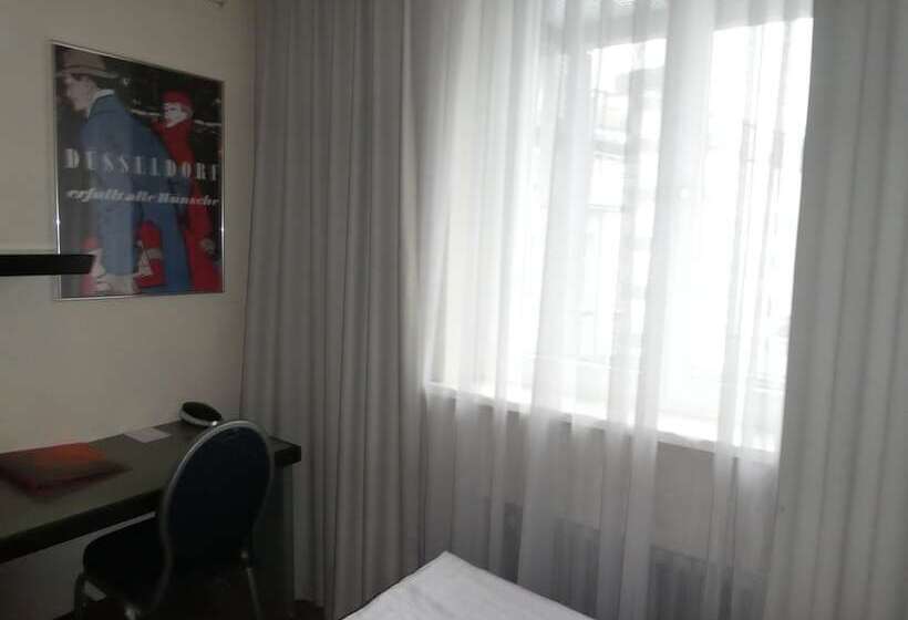 Fotos del hotel Monopol:  9