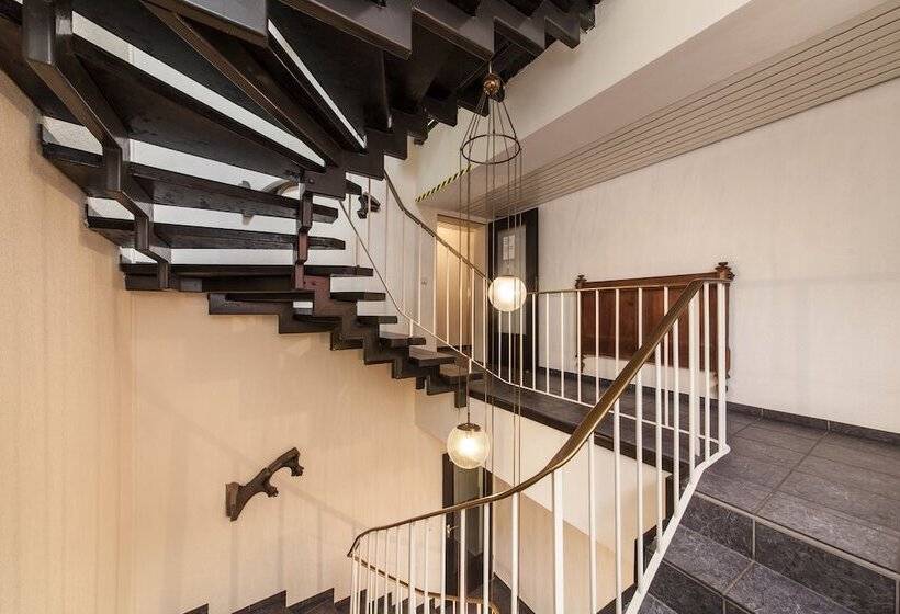 هتل Ahl Meerkatzen