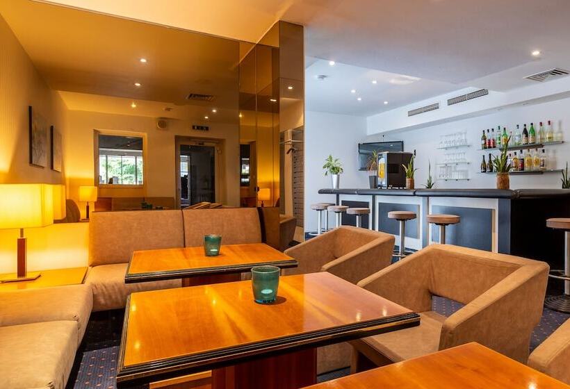 Fotos del hotel Trip Inn Hotel Esplanade:  25