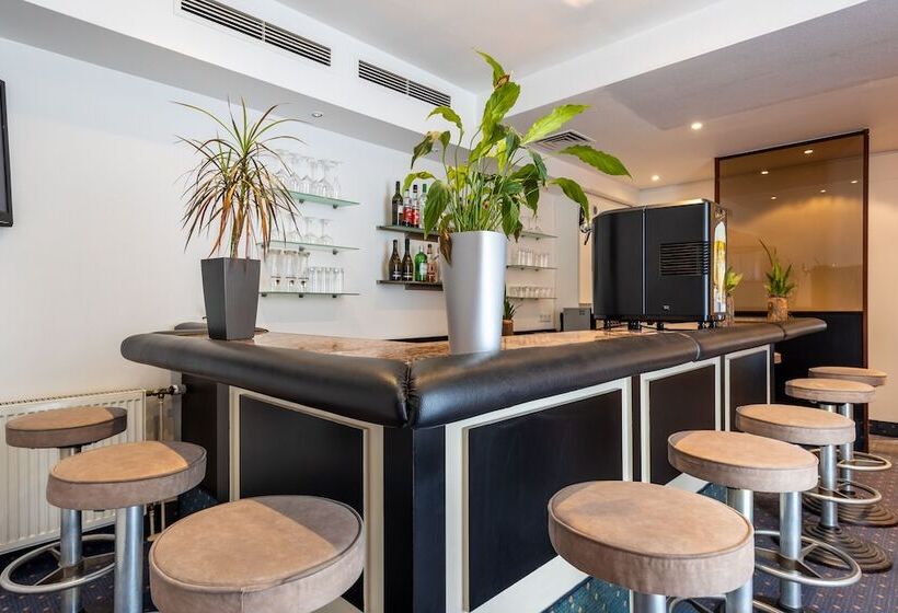 Fotos del hotel Trip Inn Hotel Esplanade:  27