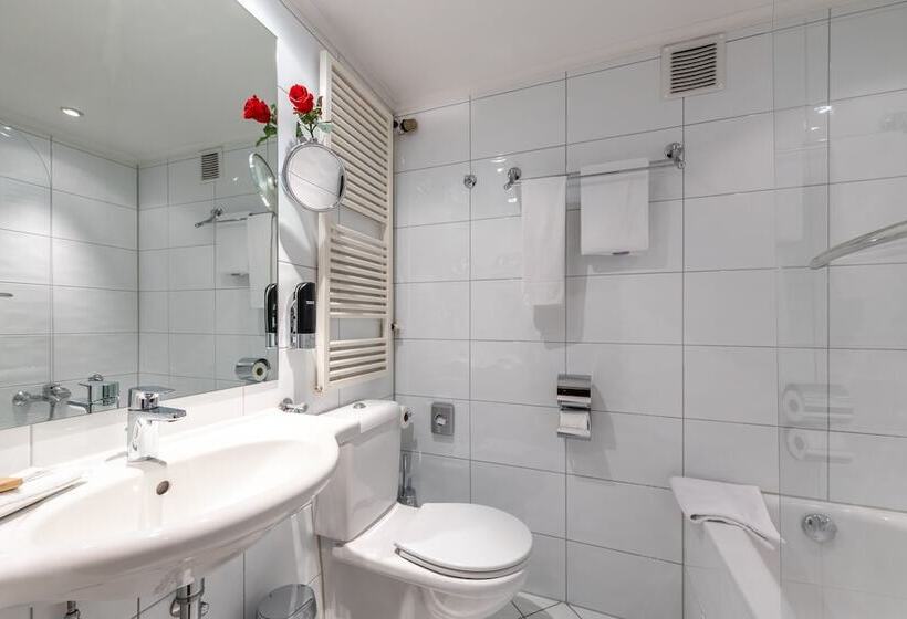 Fotos del hotel Trip Inn  Uebachs:  12