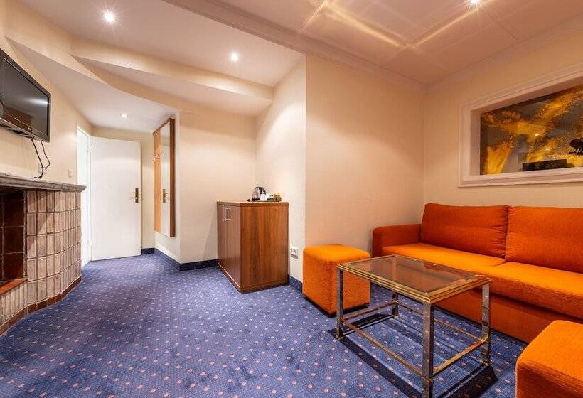 Fotos del hotel Trip Inn  Uebachs:  2