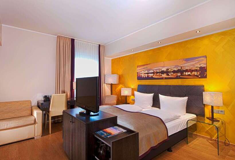 هتل Wyndham Duisburger Hof