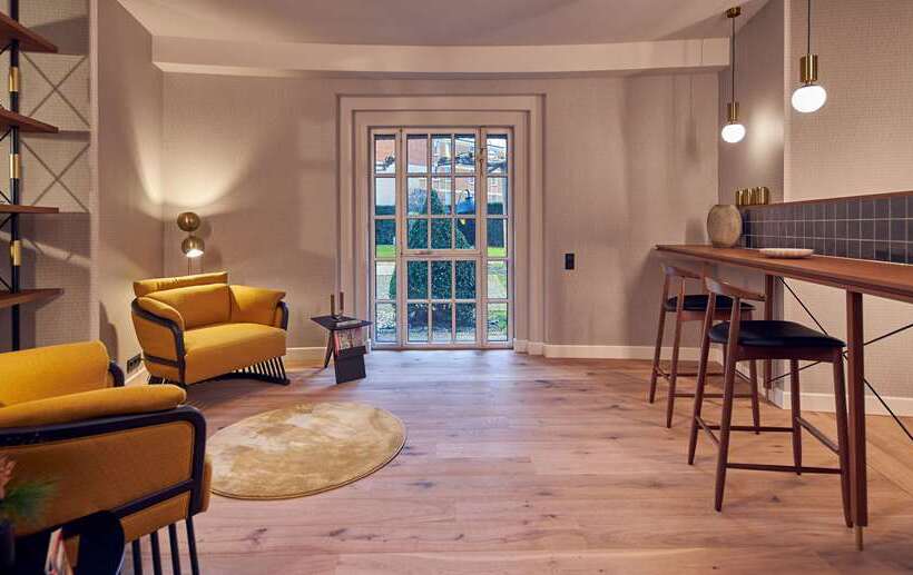 Wasserturm Hotel Cologne, Curio Collection By Hilton