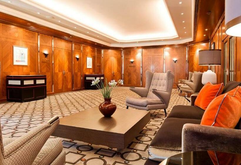 Althoff Hotel Am Schlossgarten en Stuttgart | Destinia