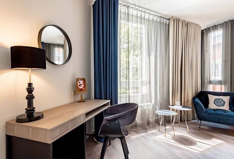 هتل Aspire Elements Reutlingen, Trademark Collection By Wyndham