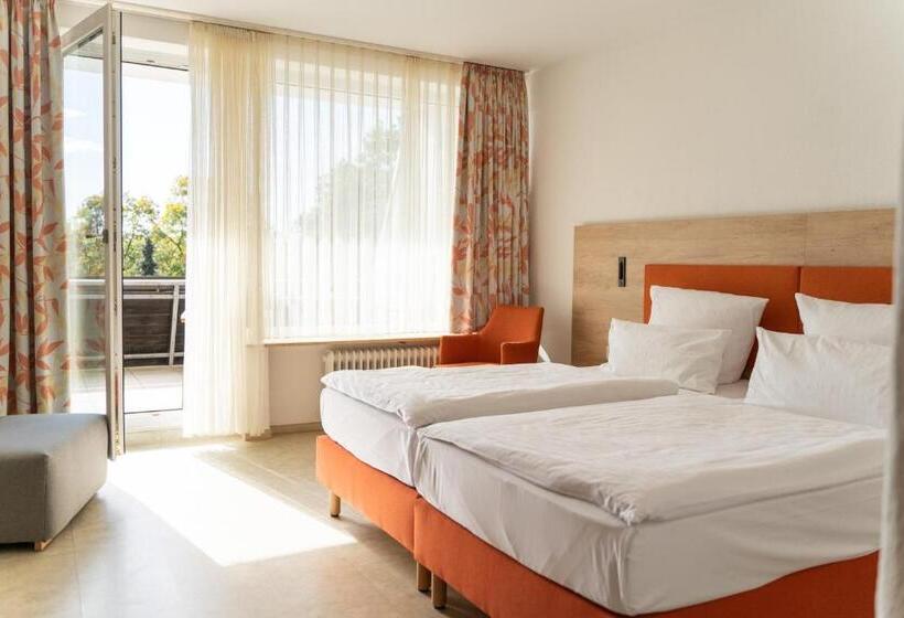 ホテル Bergschloßchen