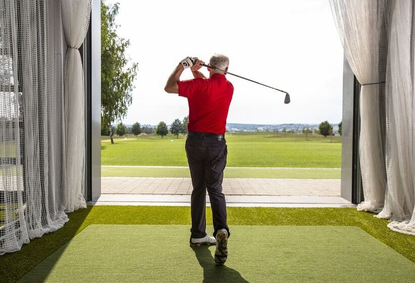 هتل Der öschberghof Golf Resort Des Jahres 2024